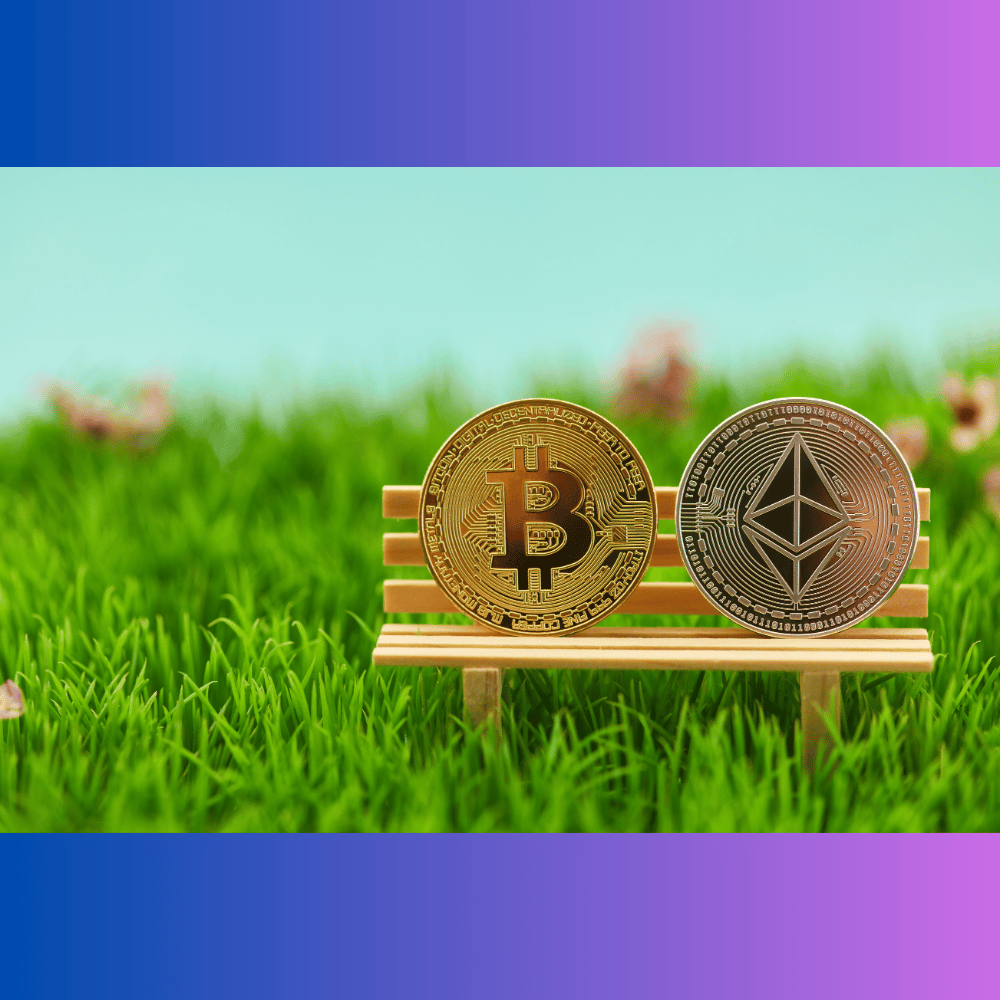 Imagen de dos monedas, bitcoin y ether, sentadas en una banca de parque